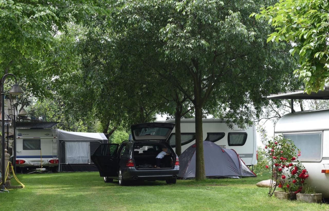 Camping Alpino - Nature Village Малчезине Екстериор снимка