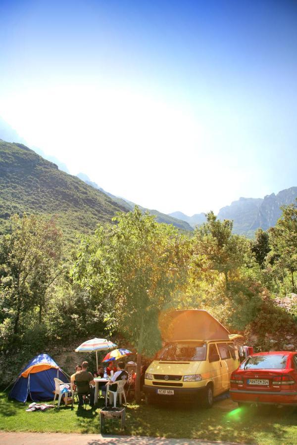 Camping Alpino - Nature Village Малчезине Екстериор снимка