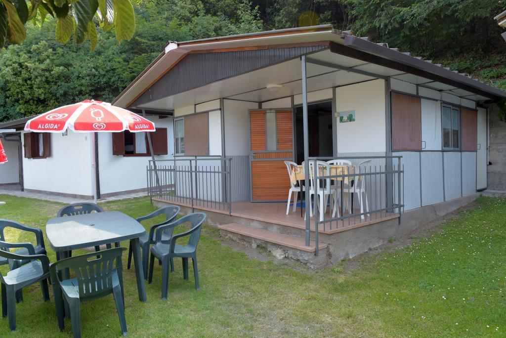 Camping Alpino - Nature Village Малчезине Екстериор снимка